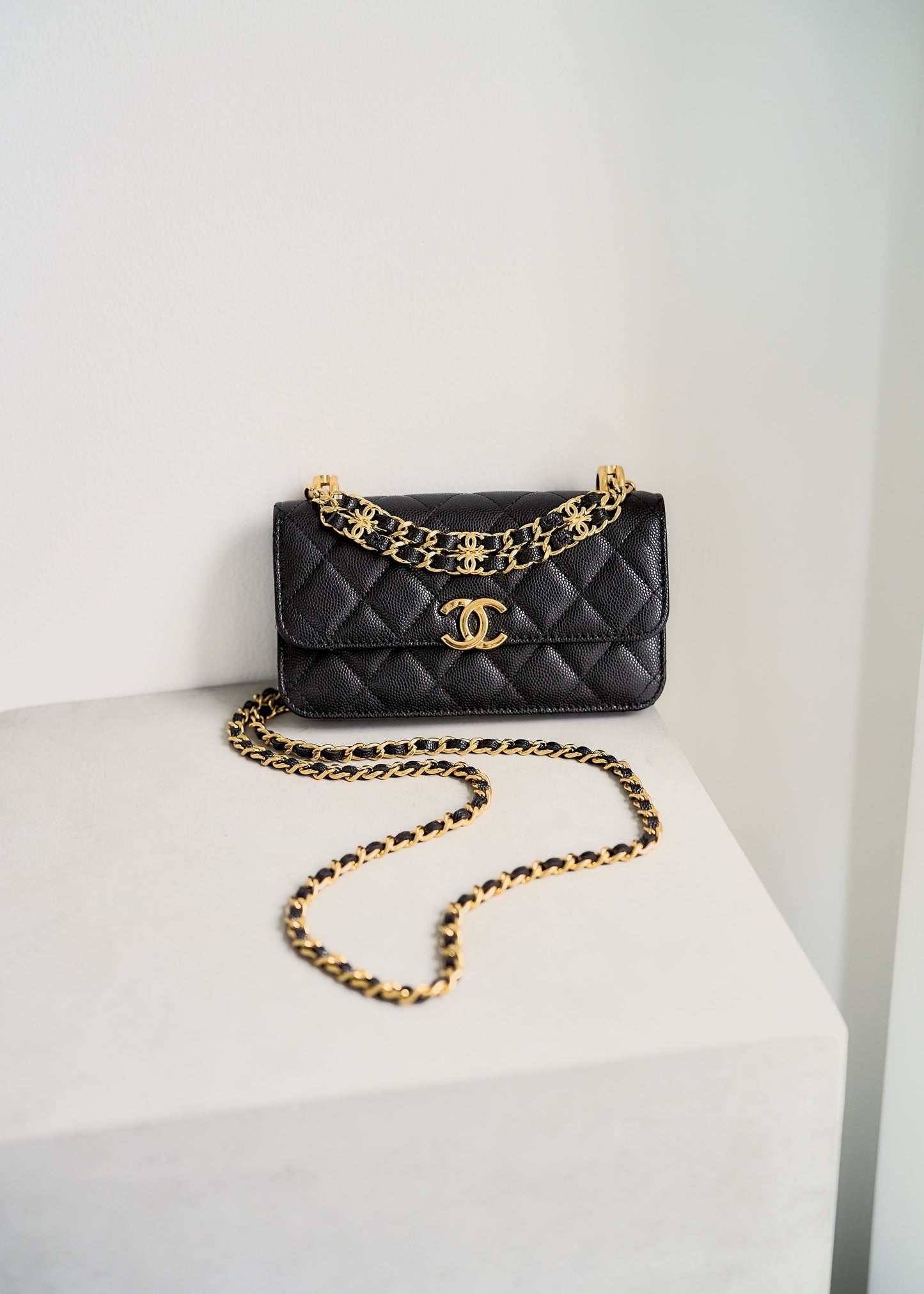 CHANELチェーンウォレット AP3106