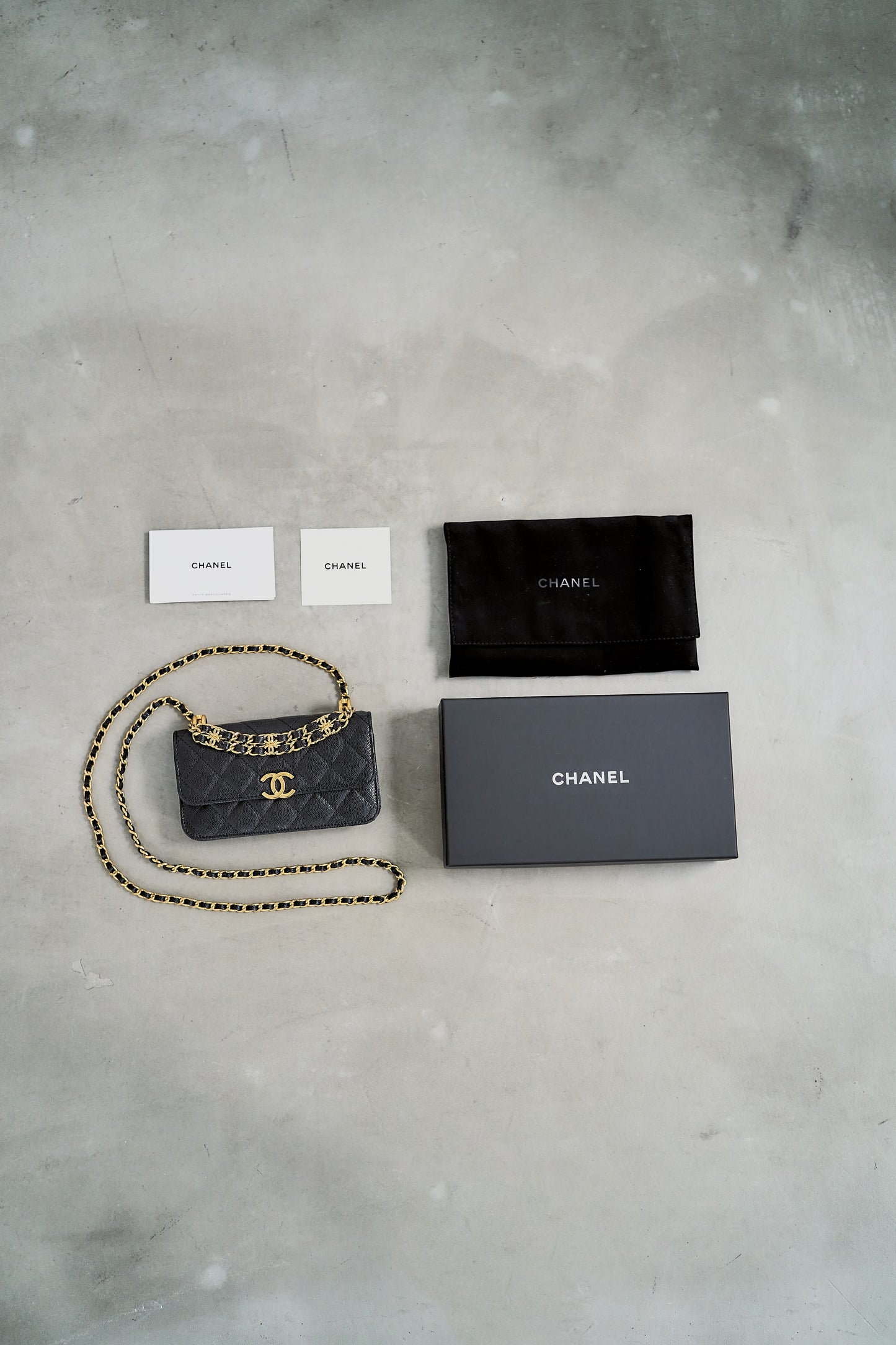 CHANELチェーンウォレット AP3106