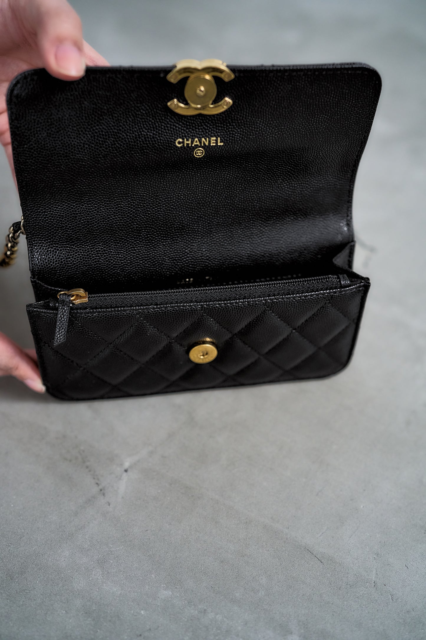 CHANELチェーンウォレット AP3106