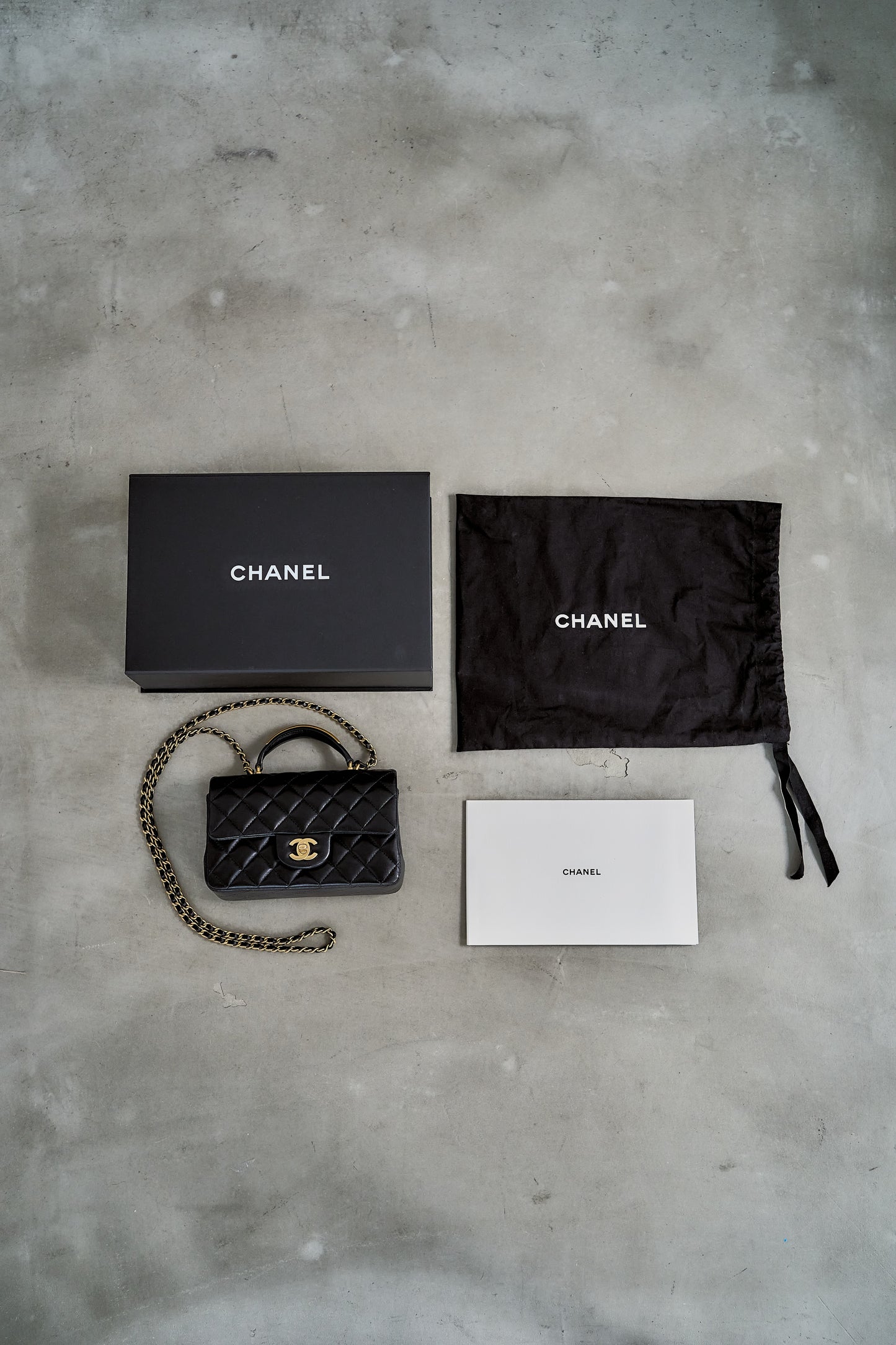 CHANEL トップハンドル マトラッセ