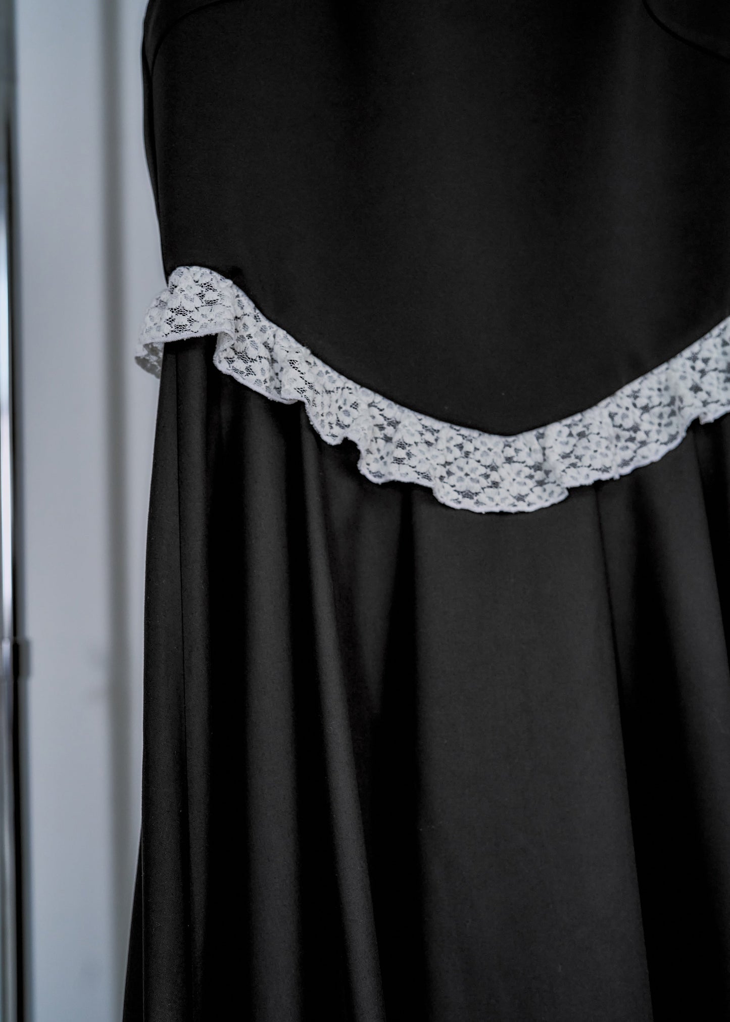 Sculptural Lace Detail Dressess