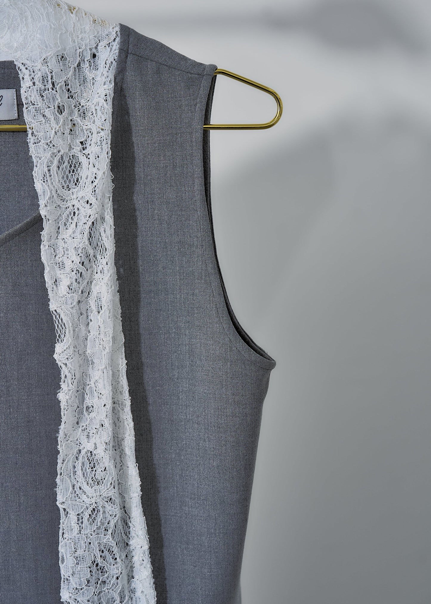 プレミアム・エッセンシャルブラウス